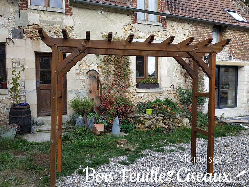 Arche végétale en bois pour plantes grimpantes - Menuiserie Bois Feuilles  Ciseaux Oise