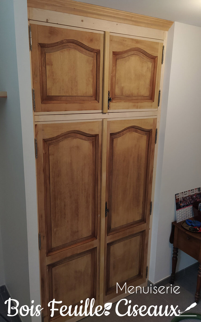 Portes extérieures en bois dépendance