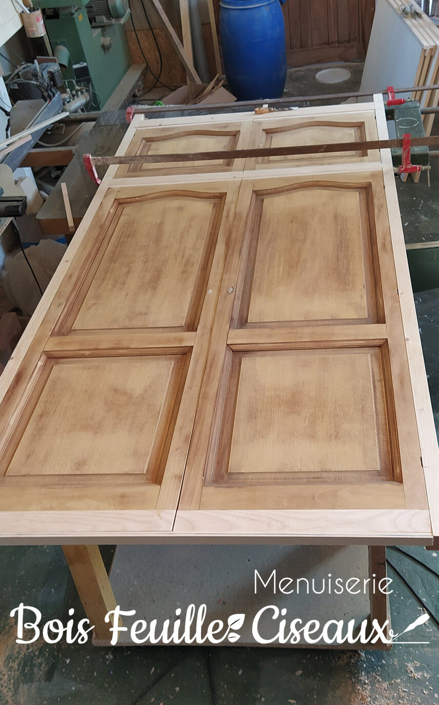 Portes extérieures en bois dépendance